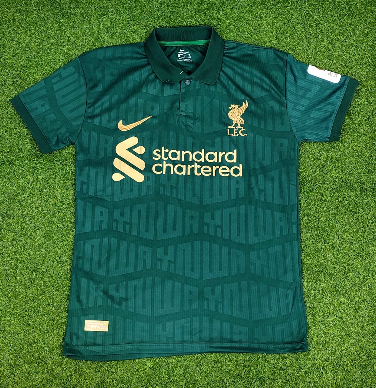 Picture of Football Club Liverpool New Jersey 24-25 third Kit / Jersey embroidery logo Jersey Premium Quality Jersey Collar short sleep Jersey