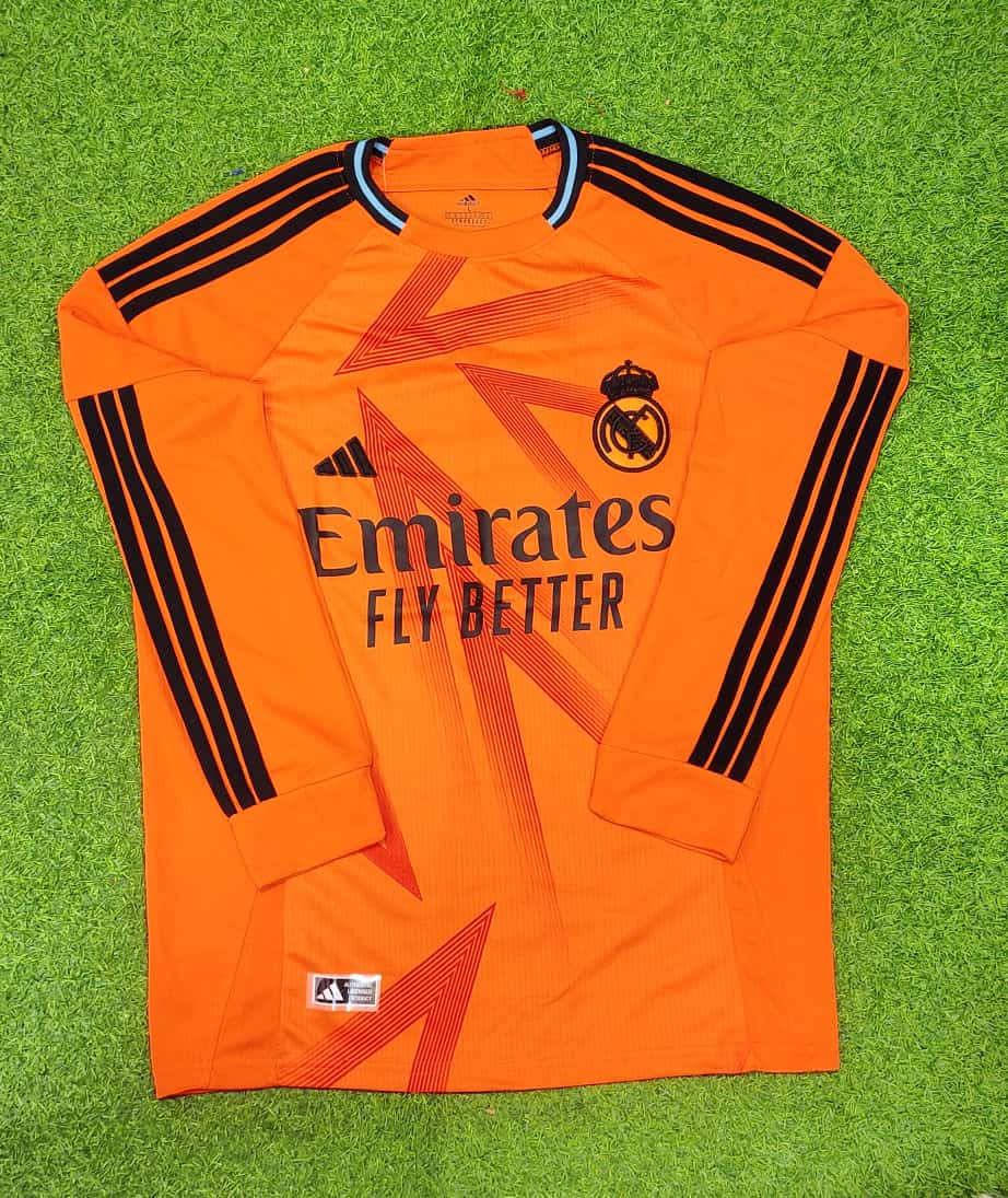 Picture of Real Madrid collar Full Sleeve Jersey Premium Quality Jersey embroidery logo Jersey new Jersey