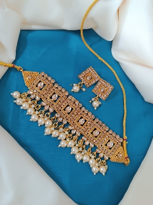 Picture of New Bridal Jewellery Sets necklace set