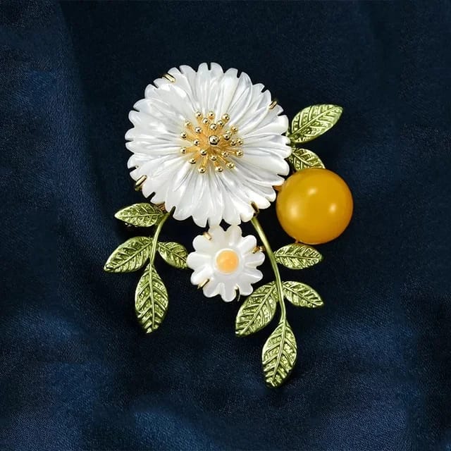 Picture of Metal Flower-05 Brooch Hijab Safety Pin For Girls And Women - White