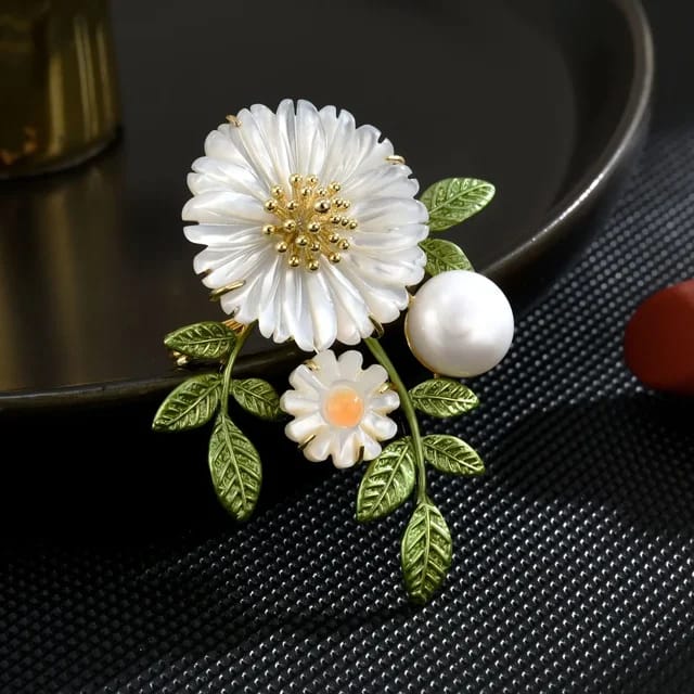 Picture of Metal Flower-05 Brooch Hijab Safety Pin For Girls And Women - White