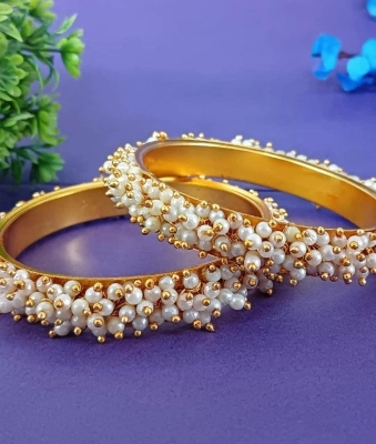 Picture of Braclets Set For Women