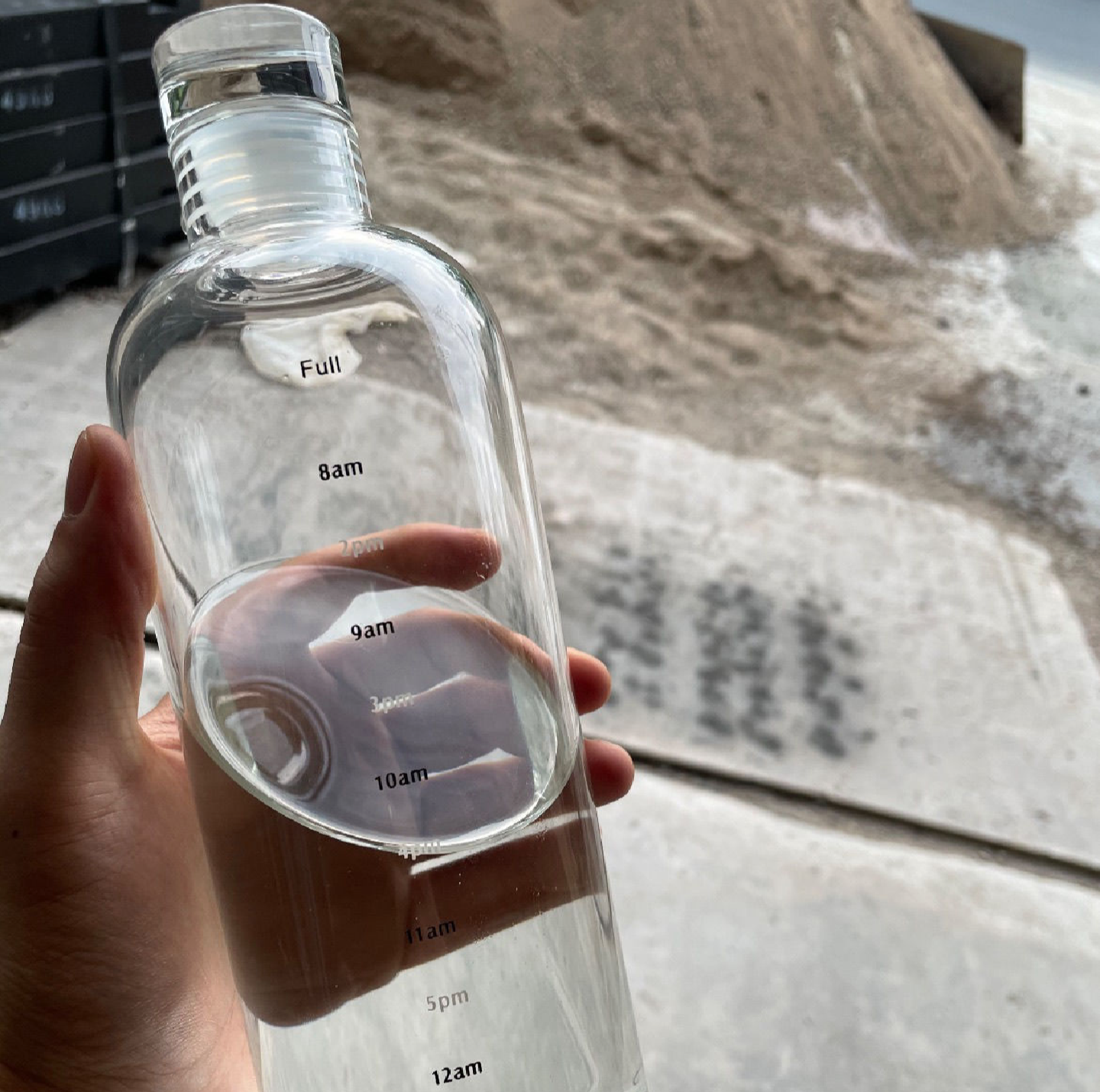 Picture of 700ml Time scale cup food grade handy cup high temperature resistant plastic student summer couple water cup transparent portable cup. - water bottle