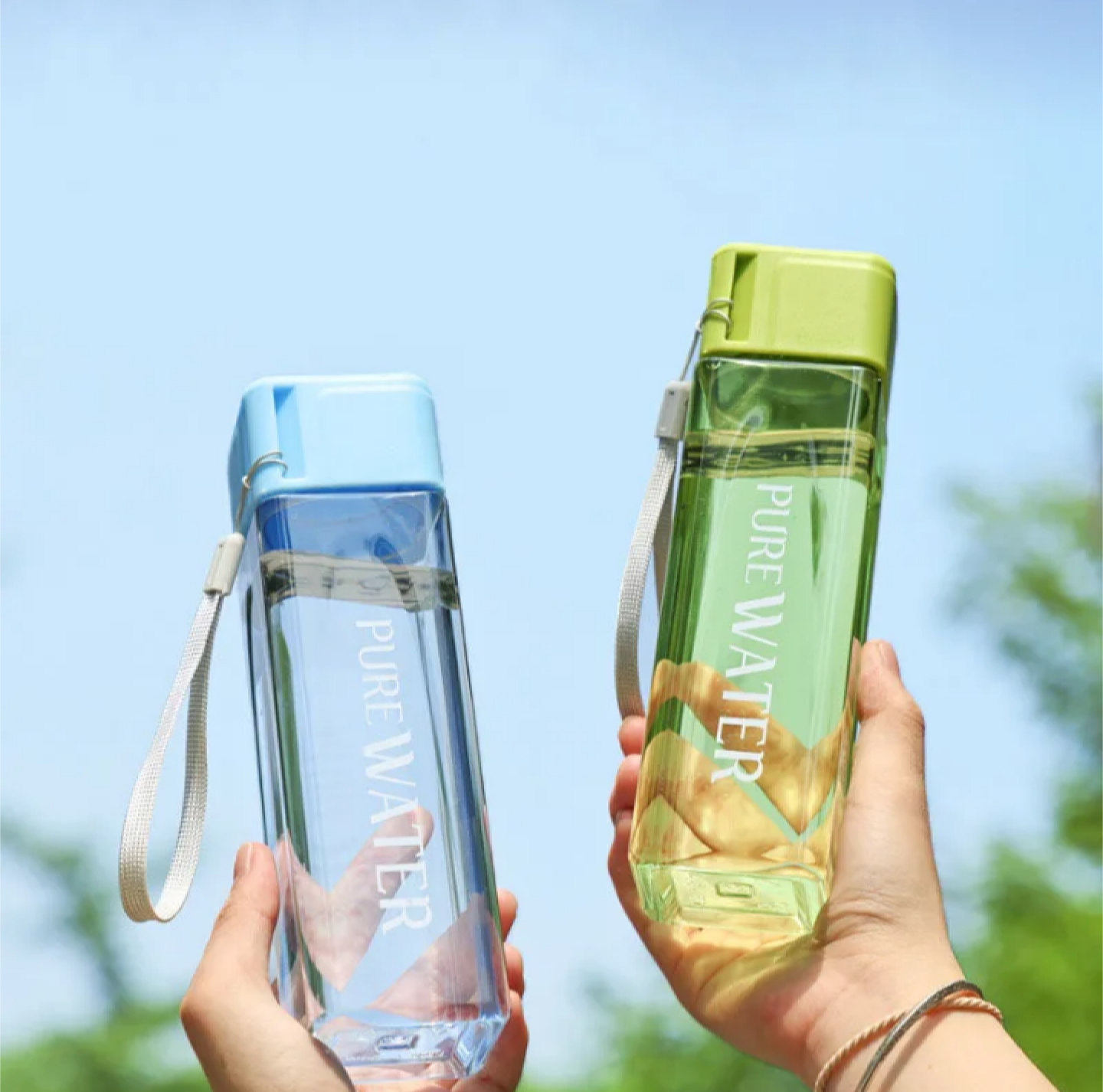 Picture of Most Popular In 2025 Novelty Children Stylish Eco-Friendly Double Layer plastic Cup 500 ml