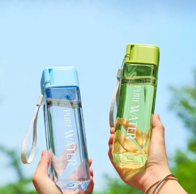 Picture of Most Popular In 2025 Novelty Children Stylish Eco-Friendly Double Layer plastic Cup 500 ml