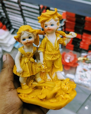 Picture of Best Couple Showpiece with unique Design | Love Couple for Gift | Home Decoration Item