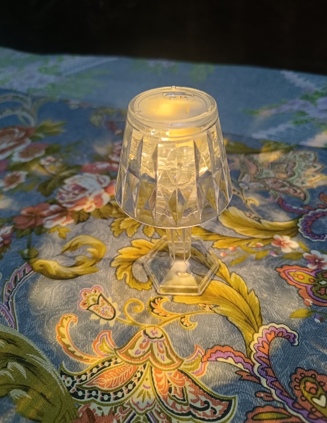 Picture of Led Diamond Table lamp/ Night Lights Crystal Projection Desk Lamps/LED Mini Table Lamp Warm White Crystal Look Conical/12 cm Small Modern Decorative Table Lamp Battery Operated Decorativ