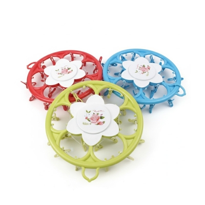 Picture of Baby Clothes Strong Plastic Hanger, 24Pcs Round (Pack of 1) - Color as per stock |