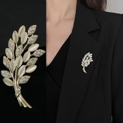 Picture of Rhinestone Decor Ear Of Wheat Design Brooch- Innovative Preferable - Low Hassle and Maintenance