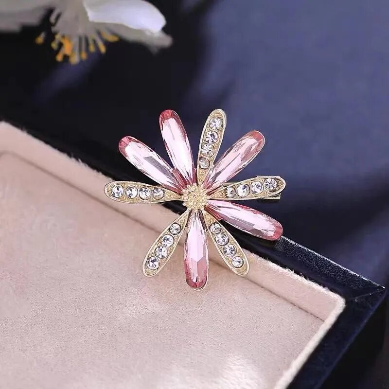 Picture of Flower Brooch for Women Crystal Rhinestone lightweight Brooch Hijab safety pin for girls and women