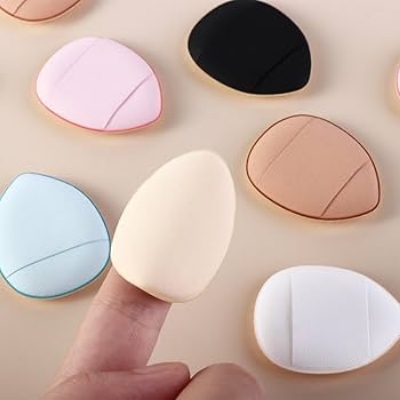 Picture of 4pcs/box Mini Powder Puff Set Finger Triangle Sizes Perfect for Face and Body - Loose Powder Blending Sponge