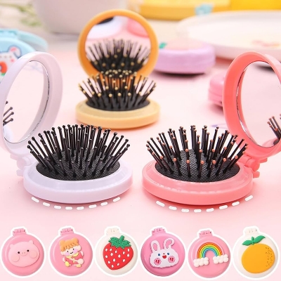 Picture of Maange silicone pocket hair brush