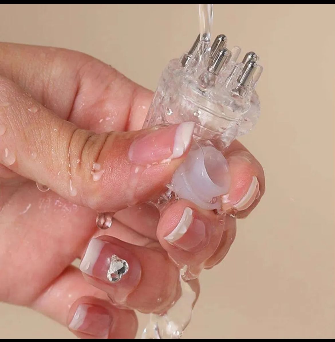 Picture of Mini Portable Scalp Applicator Liquid Comb Roots Massage Medicine for Hair Growth Serum Oil Nourish Hair Care Oil Applicator