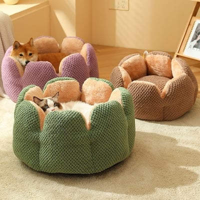 Picture of Warm Pet Bed Mat Sleep Pad Blanket Machine Washable Cushion Flower Shape for Kitten Puppy , Grey (Bangla)
