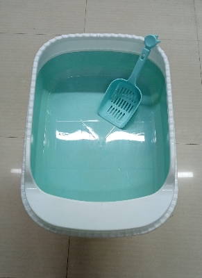 Picture of Big size Cat litter box with free scoop & Bowl