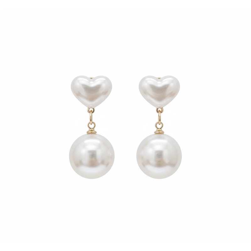 Picture of Little Love Heart Pearl Stud Earrings for Wome Korean Style Exquisite Hypoallergenic Earrings Party Jewelry Gift
