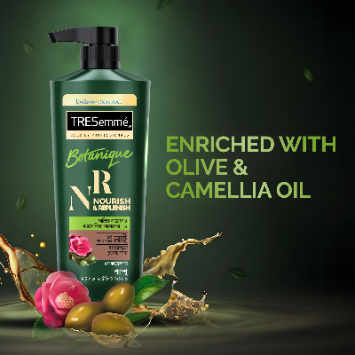 Picture of Tresemme Shampoo Botanique Nourish and Replenish 580ml
