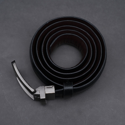 Picture of ZAYS Reversible Men’s Leather Belt – Premium Full-Grain Cowhide, Handcrafted in Bangladesh, Adjustable Waist, Rust-Free Buckle, Ideal for Office Wear, Jeans, Traditional Attire, Business Travel, Events & Everyday Use, Comes with Elegant Presentation Box