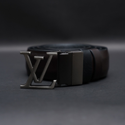 Picture of ZAYS Reversible Men’s Leather Belt – Premium Full-Grain Cowhide, Handcrafted in Bangladesh, Adjustable Waist, Rust-Free Buckle, Ideal for Office Wear, Jeans, Traditional Attire, Business Travel, Events & Everyday Use, Comes with Elegant Presentation Box