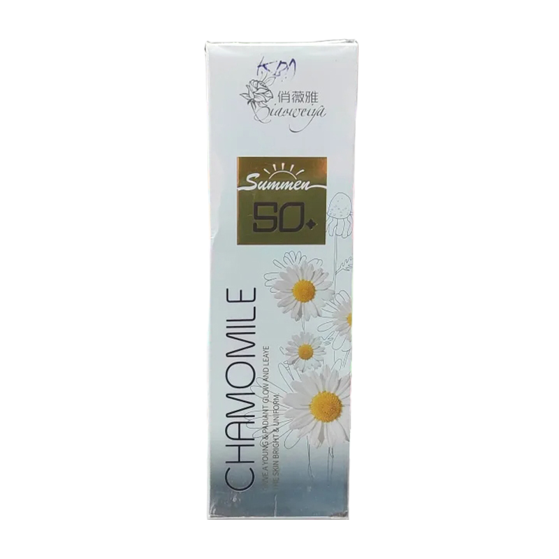 Picture of Chamomile Whitening Spray Sunscreen with SPF 50++ - 200ml (Korea)