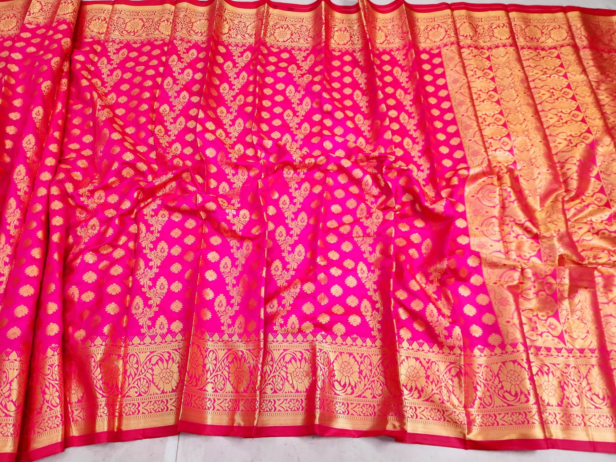Picture of Tangail Katan Saree Combo Set for Women - Saree Churi Necklace Gazra Chocolate Mirror Etc