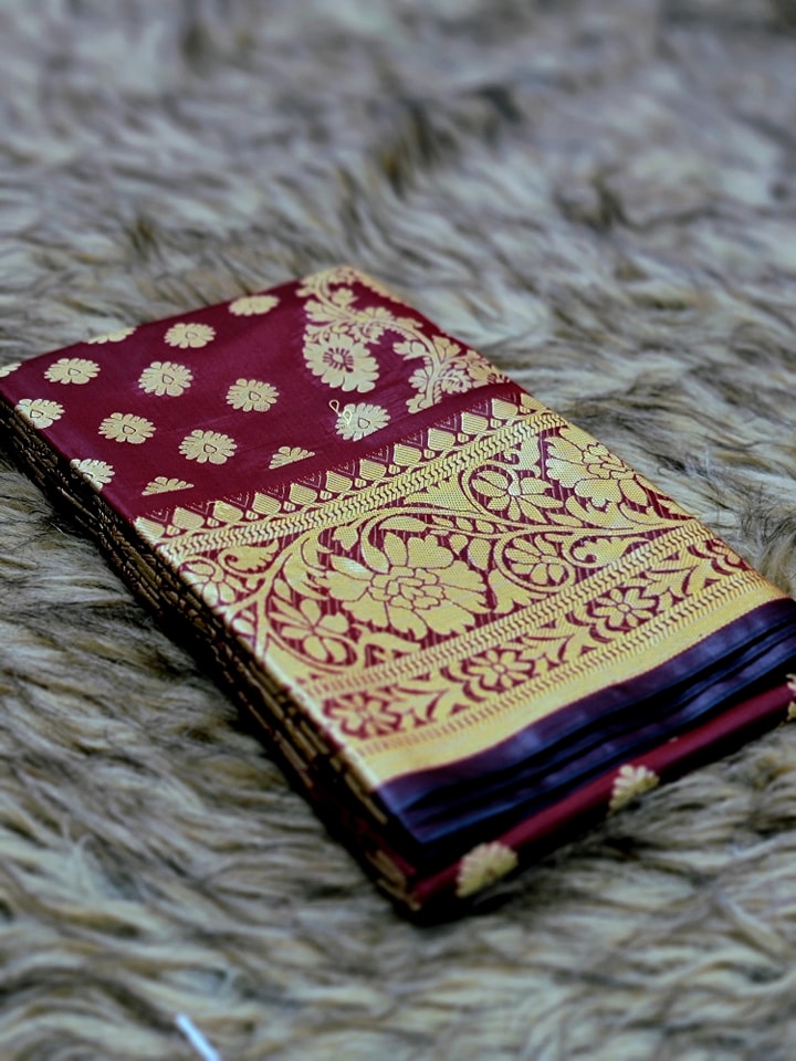 Picture of Exclusive Tangail Katan Saree Without Blouse Piece For girls and Women