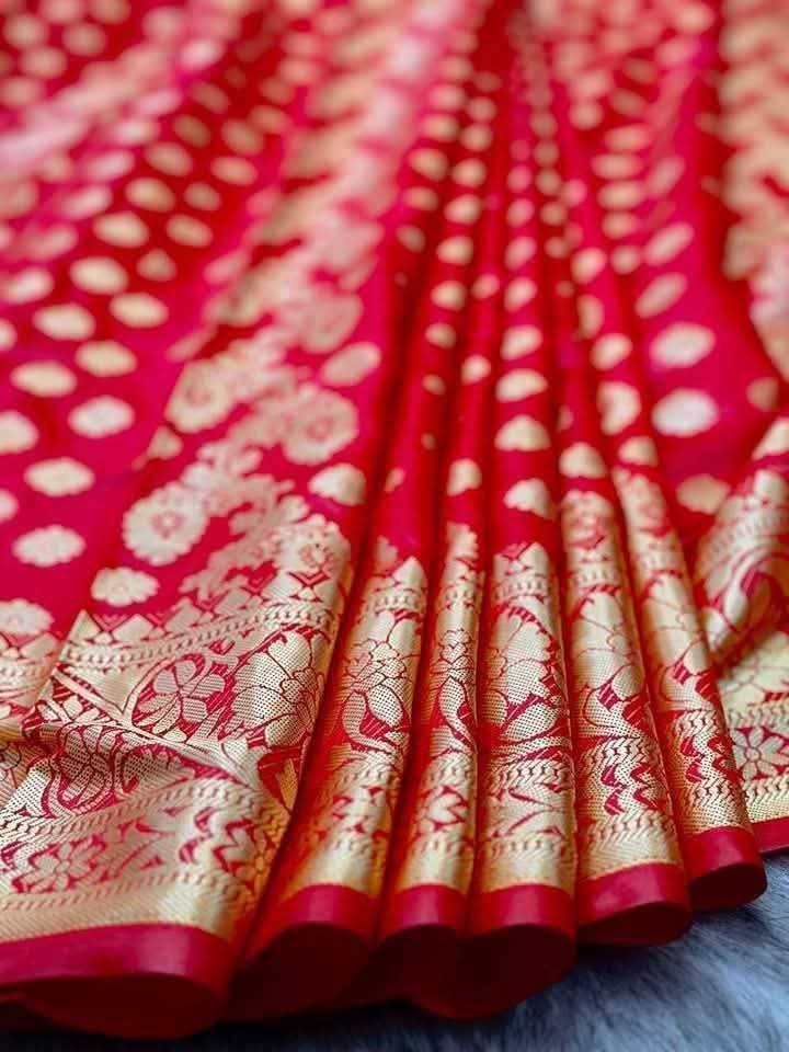 Picture of Tangail Katan Saree Combo Set for Women - Saree Churi Necklace Gazra Chocolate Mirror Etc