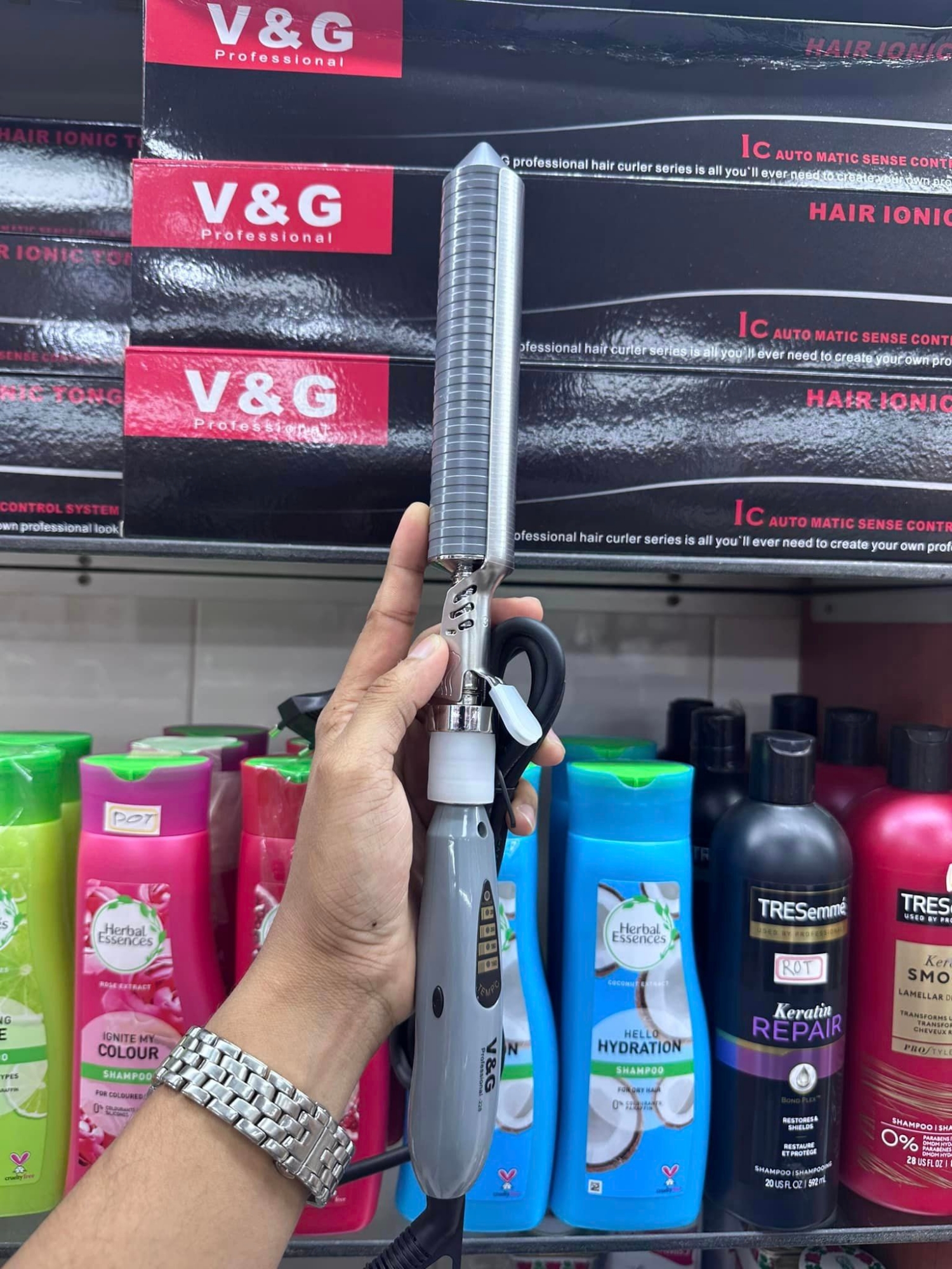 Picture of V&G Professional 228 Hair Curler Curling Wand with Anti-Scalding Insulated Tip Electric Hair Curler