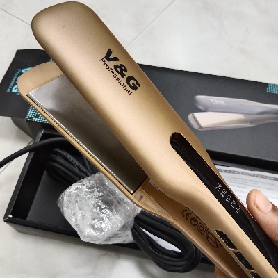 Picture of V&G Professional Hair Straightener V4 – Premium Ceramic Flat Iron for Sleek, Frizz-Free Hair
