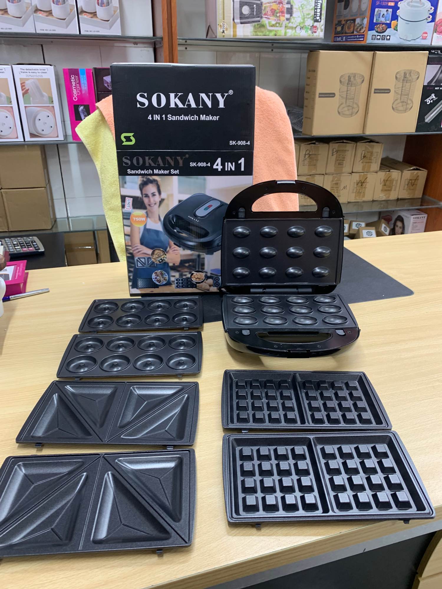 Picture of SOKANY  SK-908-4  4 IN 1  Sandwich Maker Set 750W