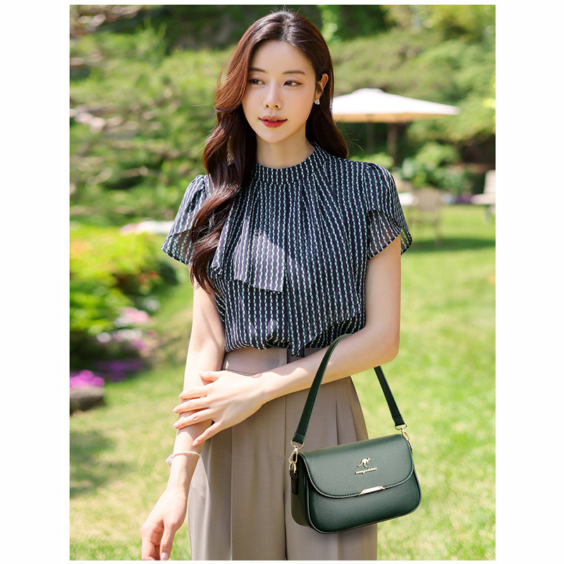 Picture of Chinese Premium Crossbody Handbag Collection