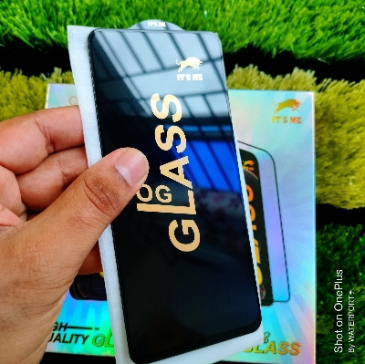 Picture of Oneplus 9RT 5G / 1+ 9RT 5G Glass Protector Anti Peep Privacy Tempered Glass Super Flim 9H Tempered Glass High- Density Thermal Perfomance Scrach- Resistance Abrason HD Oneplus 9RT 5G / 1+ 9RT 5G Screen Protector Rainboo Tempered Glass