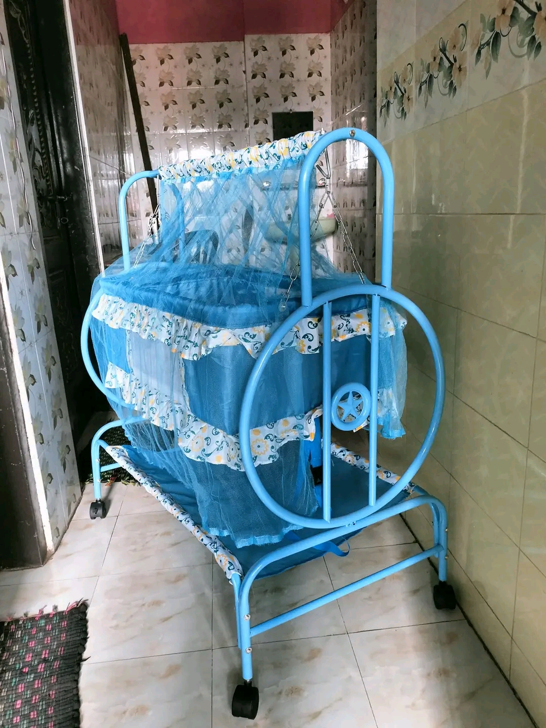 Picture of Dolna Bed For New Born Baby A Cozy Nest Cradle model no MS-501  dolna bed with mosquito net Bacchader Dolna Baby Dolna