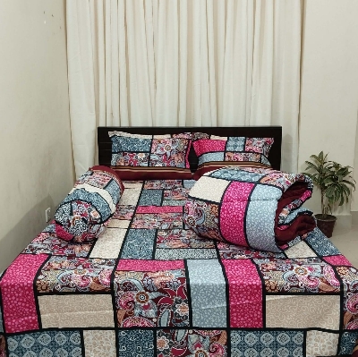 Picture of 5 Piece Premium Twill Cotton Comforter Set  (Multicolor  Print)