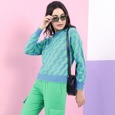 Picture of Pantoneclo Premium Women's / Girl's Round Neck Reversible Wavy Motif Sweater / Cardigan / Pullover