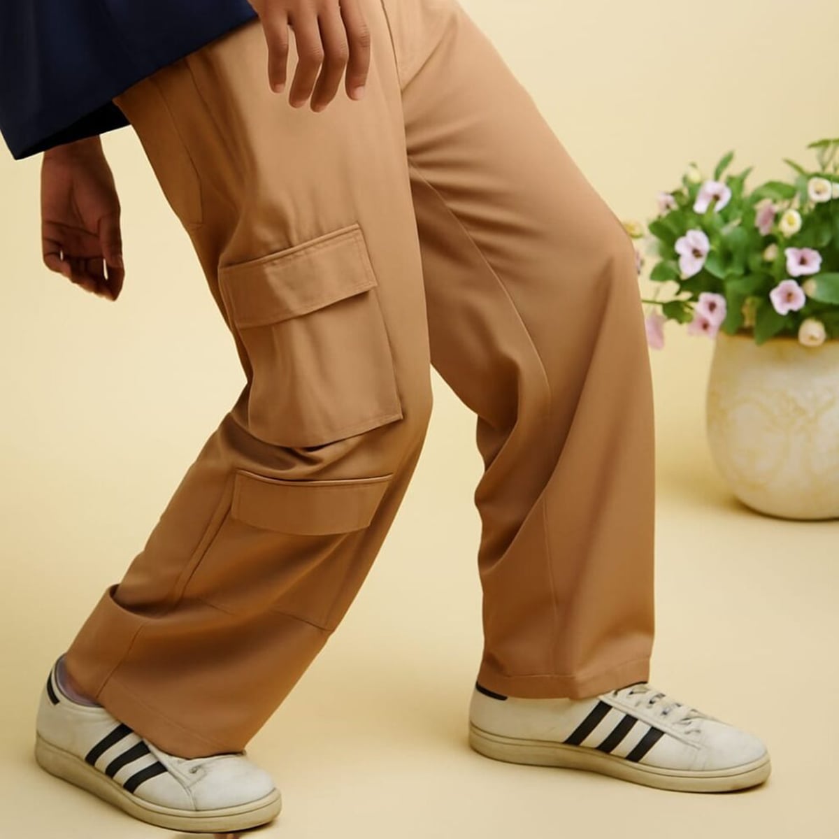 Picture of Mad Koffee 8 pock baggies – Khaki
