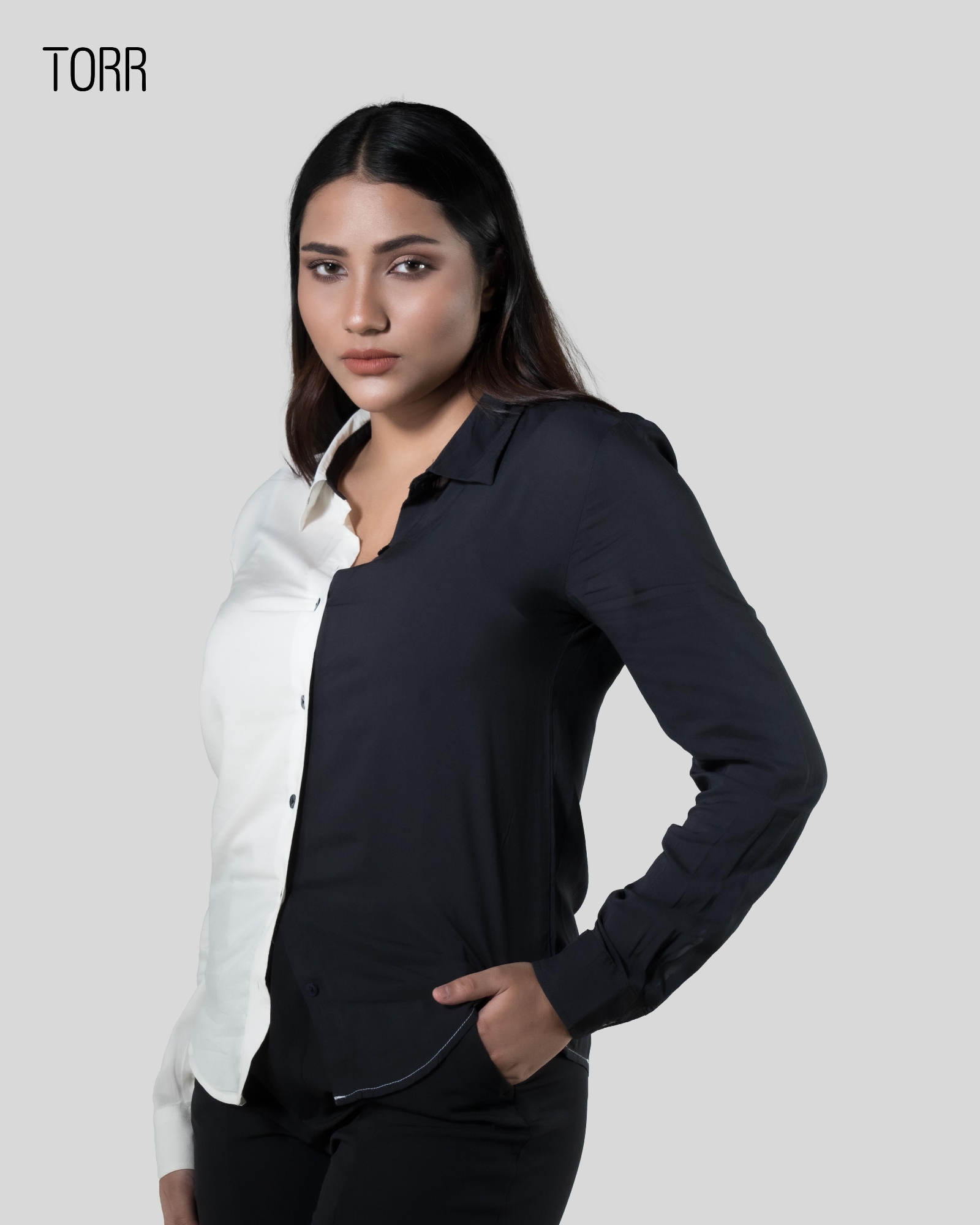 Picture of TORR BLACK/WHITE Women's Shirt