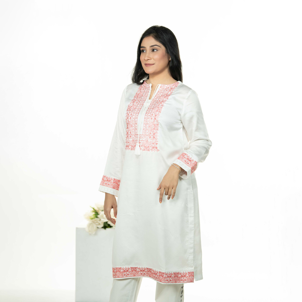 Picture of TORR WHITE PINK Ethnic Wear (01 Piece Kurti)