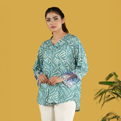 Picture of TORR AOP Women's Top