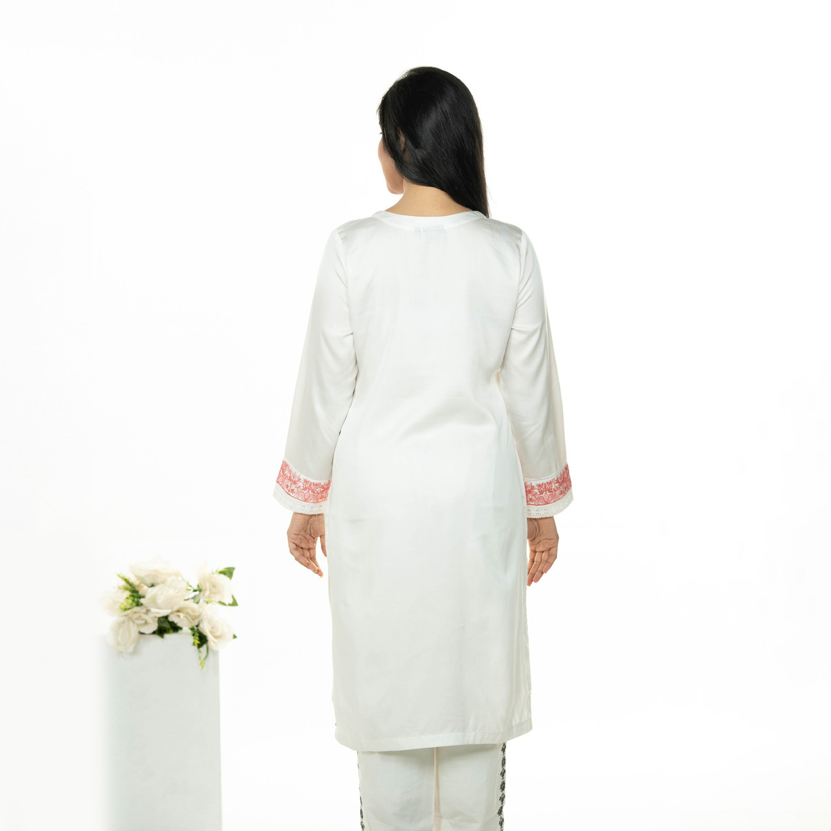 Picture of TORR WHITE PINK Ethnic Wear (01 Piece Kurti)