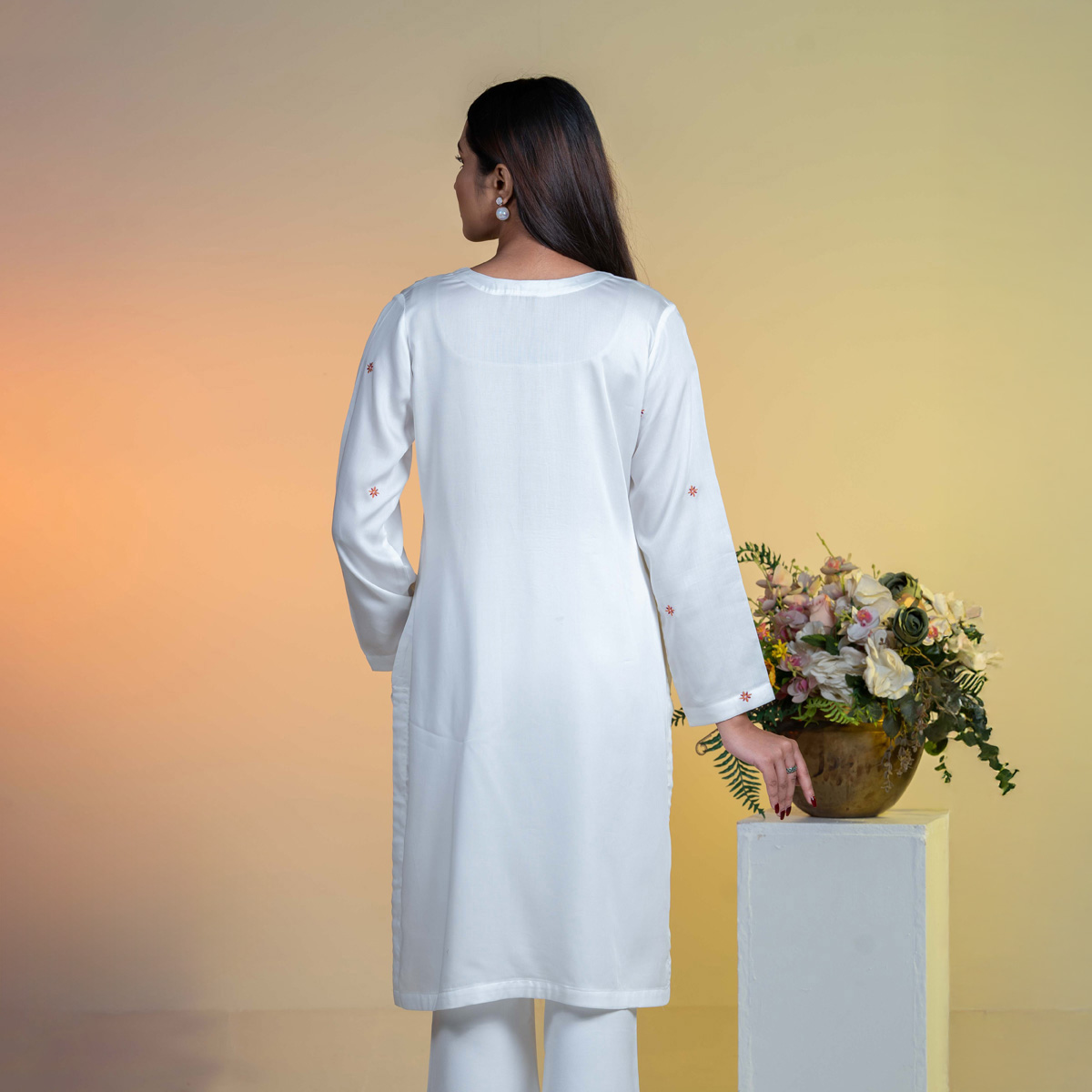 Picture of TORR Off White Ethnic Wear (01 Piece Kurti)