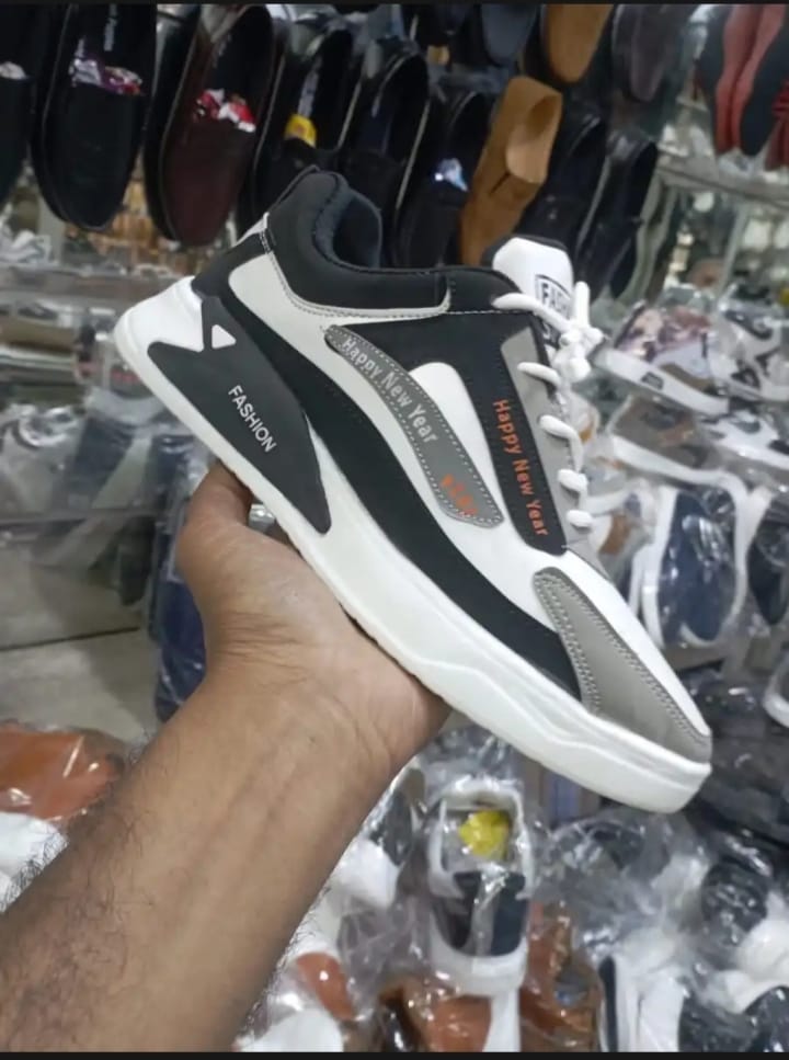 Picture of 6 Pocket Olive Colour Exclusive Cargo Mobile Pant for Men