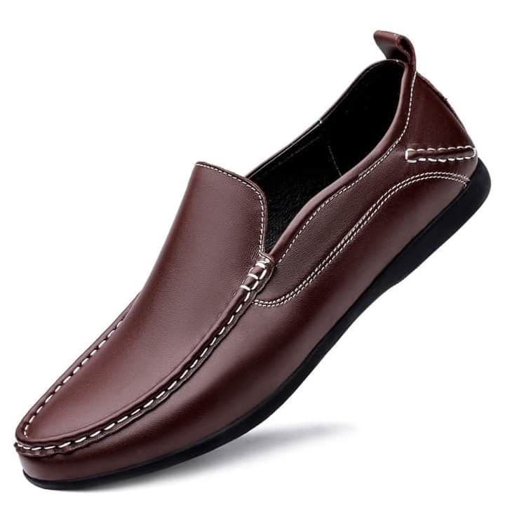 Picture of 6 Pocket Black Colour Exclusive Cargo Mobile Pant for Men