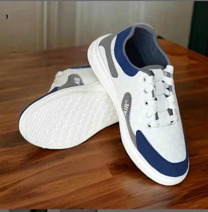 Picture of All weather useable long lastign  Shoes for ladies and girls Gold