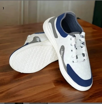 Picture of All weather useable long lastign  Shoes for ladies and girls Gold