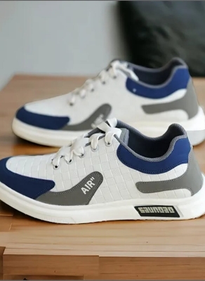 Picture of All weather useable long lastign  Shoes for ladies and girls Gold