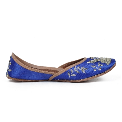 Picture of Mocchie Women's Zardosi Jutti