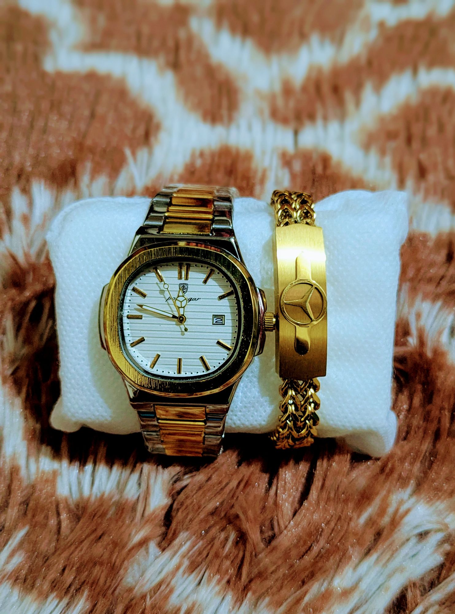 Picture of explosive premium quality watch and bracelet combo