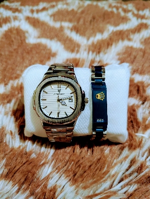 Picture of explosive premium quality watch and bracelet combo
