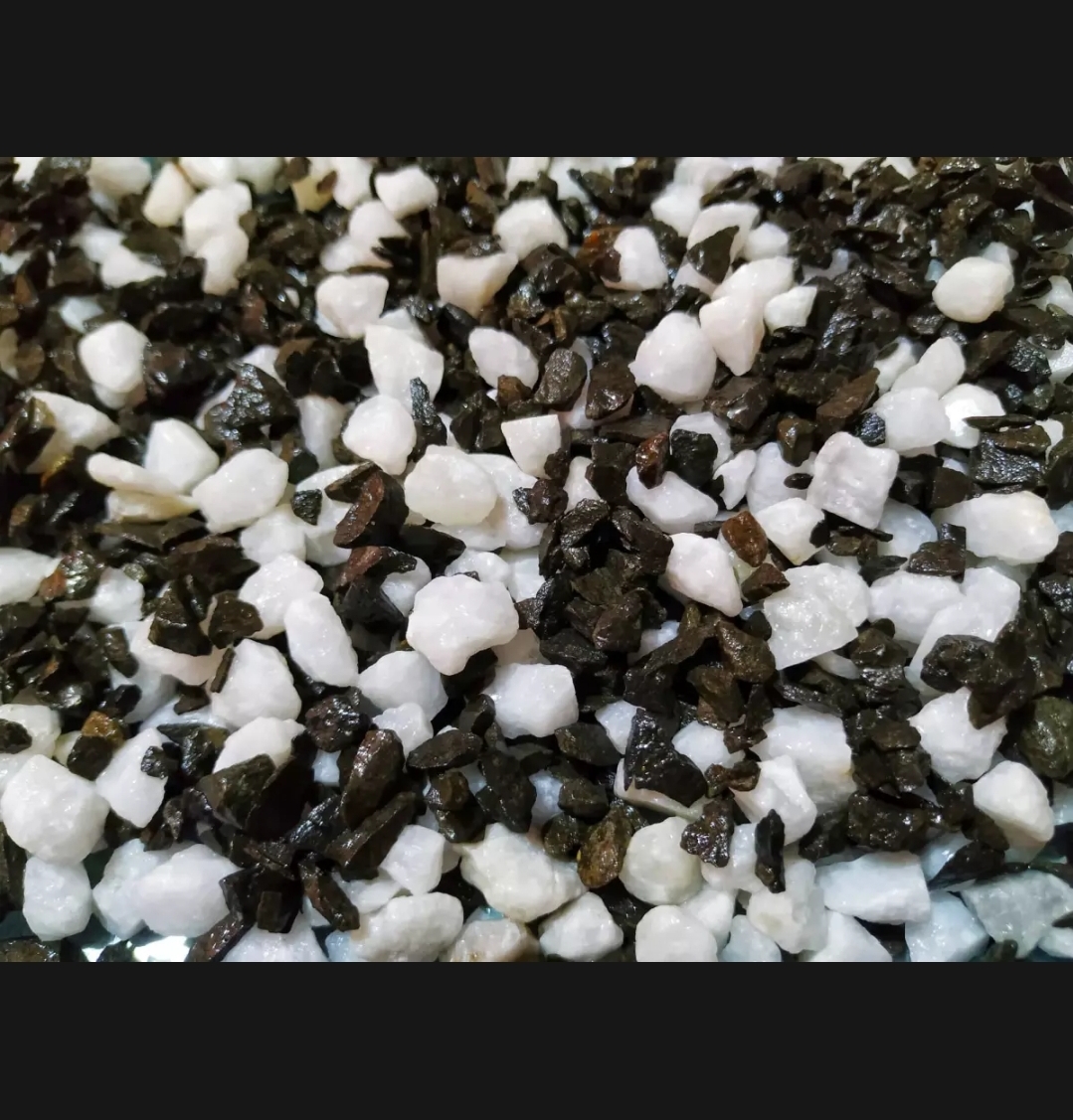Picture of 2Kg White, Black Mixed Color Stone or Aquarium, Rock Gardens, Cactus Pot, Bamboo Plants, Bonsai Trees Decoration